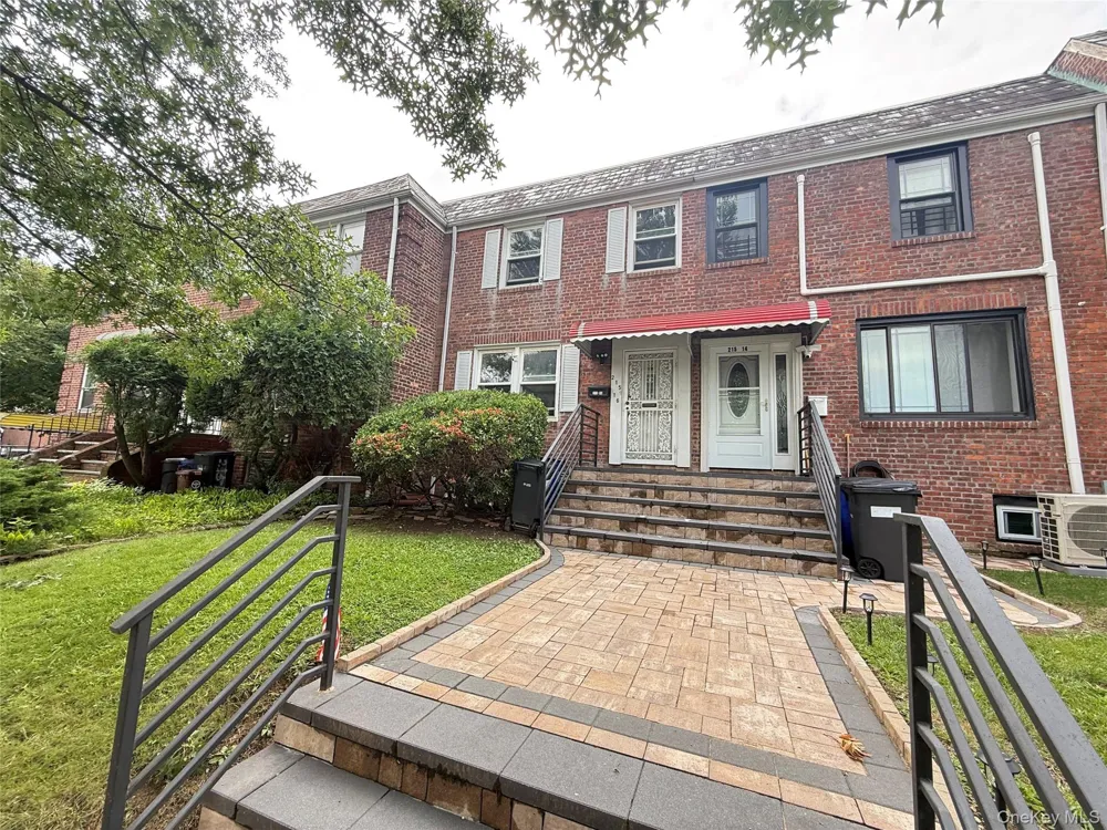 21516 46th Avenue Bayside, NY 11361