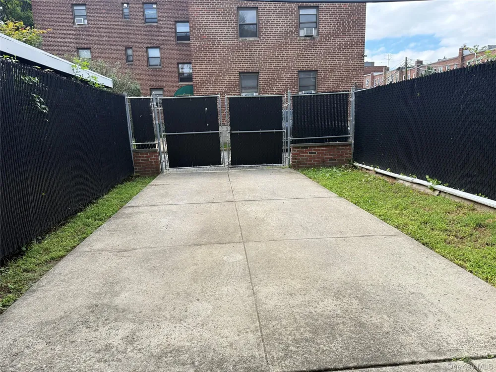 21516 46th Avenue Bayside, NY 11361