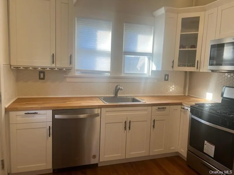 25 Forester Avenue Warwick, NY 10990