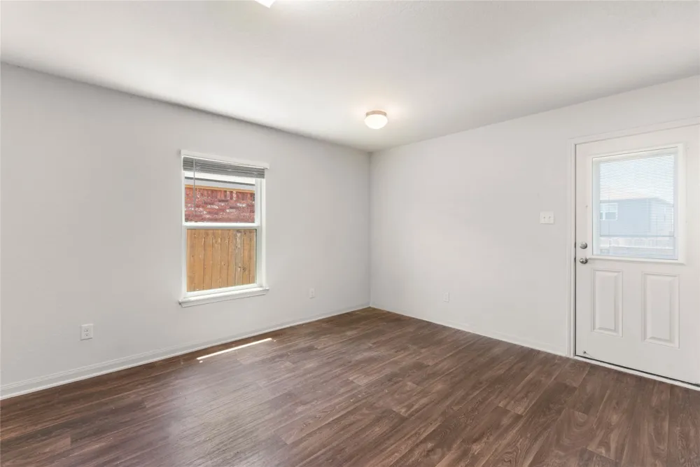 144 Continental Avenue Liberty Hill, TX 78642