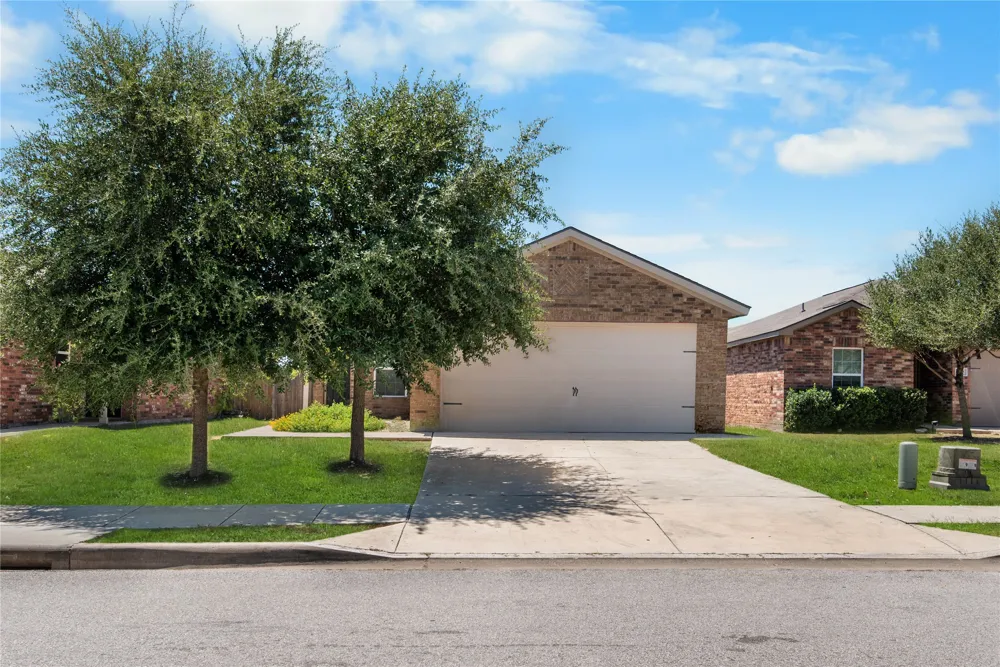 144 Continental Avenue Liberty Hill, TX 78642