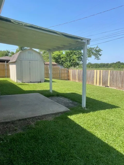 2115 Sunset Drive Balch Springs, TX 75180