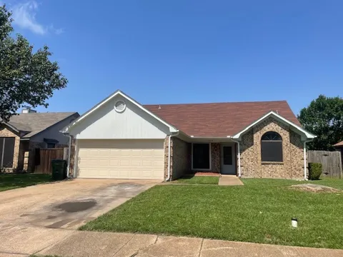 2115 Sunset Drive