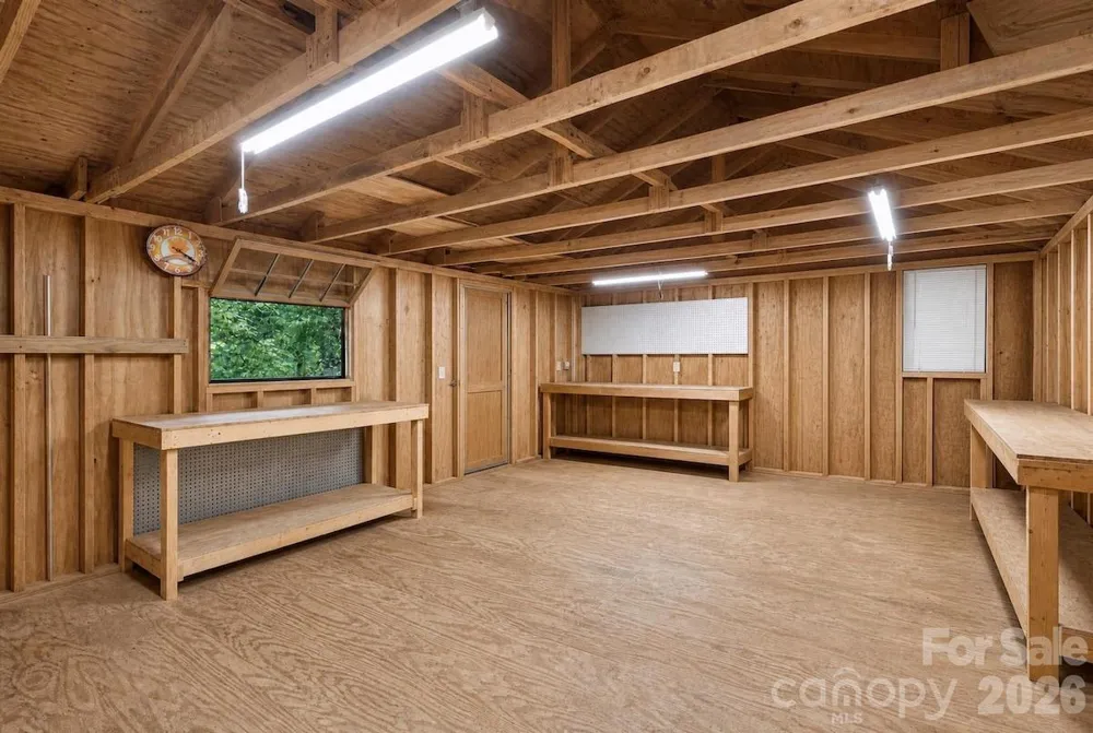 187 Caledonia Road Landrum, SC 29356