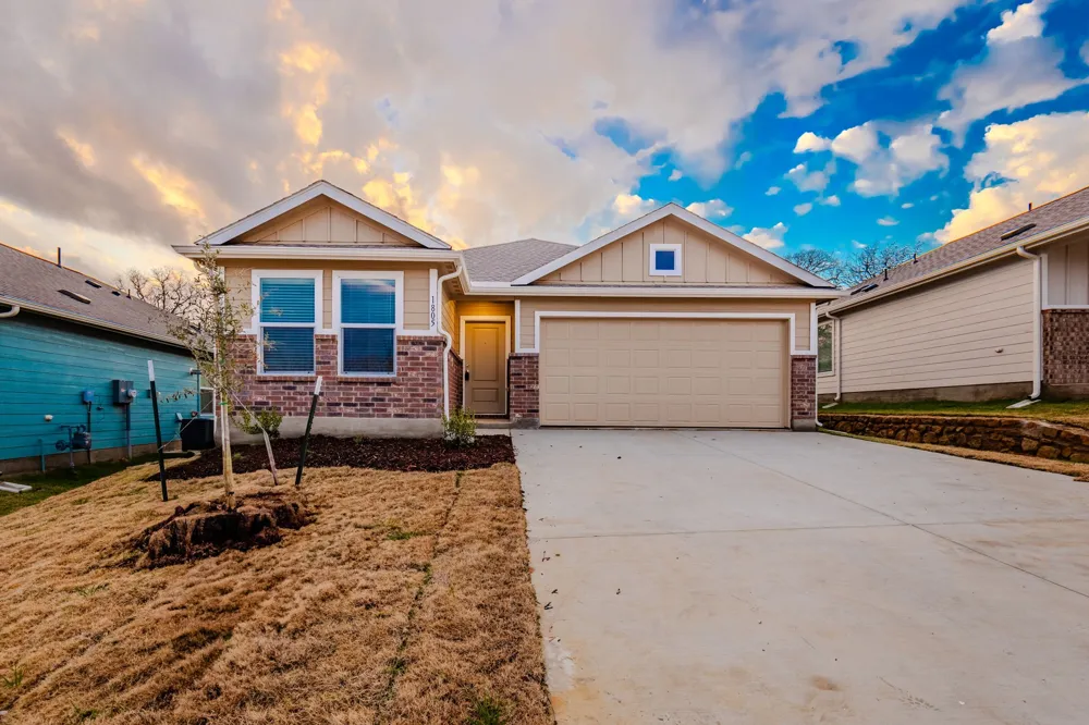 1805 Pentro Parkway Providence Village, TX 76227
