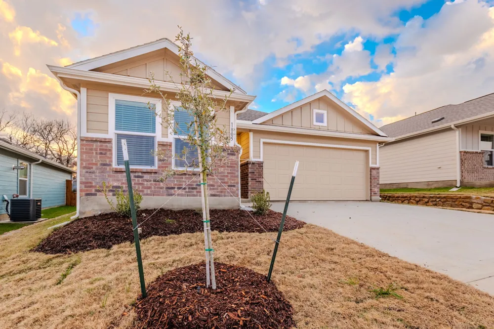 1805 Pentro Parkway Providence Village, TX 76227