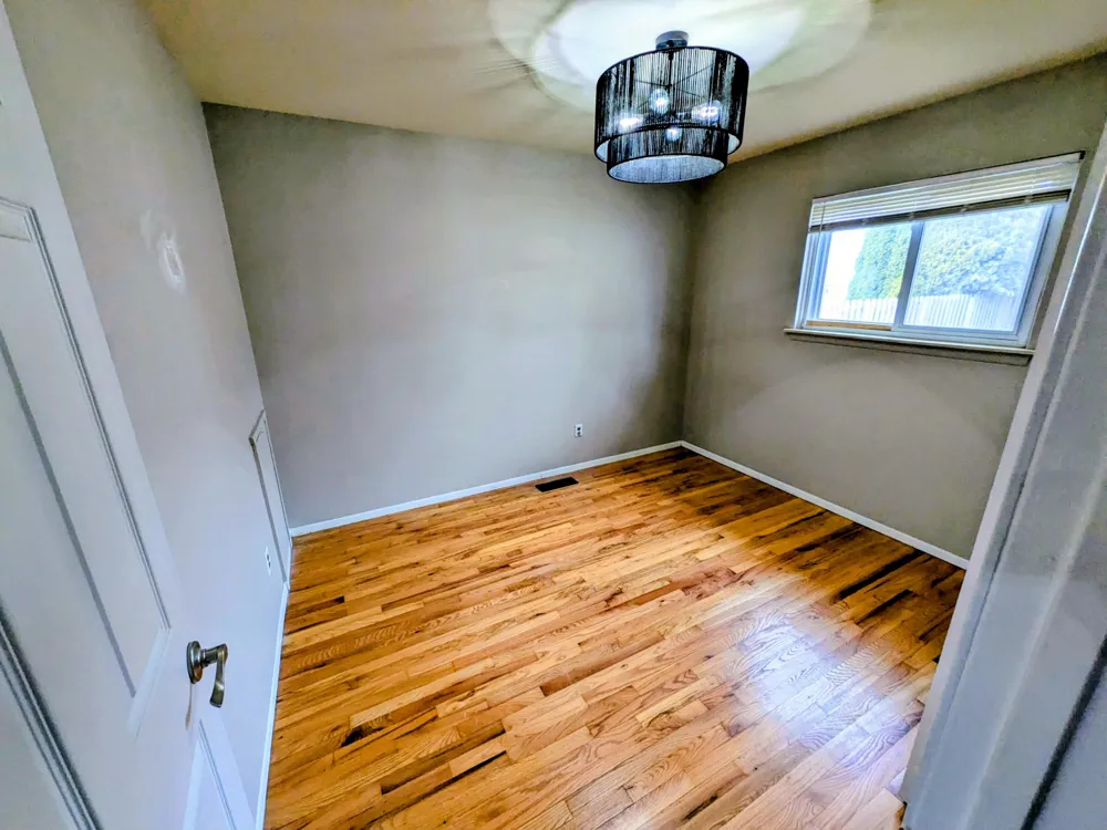 2140 Olive Avenue Lincoln Park, MI 48146