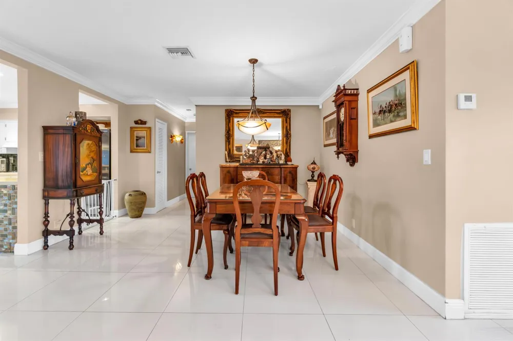 4221 NE 16th Avenue Oakland Park, FL 33334