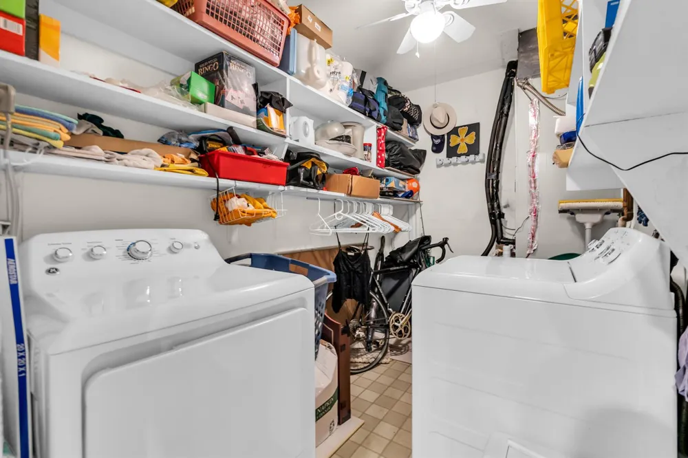 4221 NE 16th Avenue Oakland Park, FL 33334