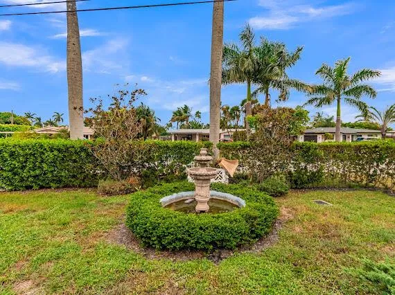 4221 NE 16th Avenue Oakland Park, FL 33334
