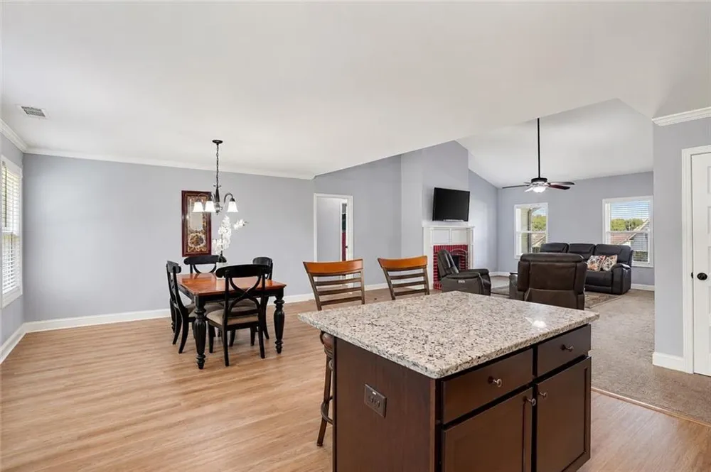 1219 Oak Springs Way Statham, GA 30666