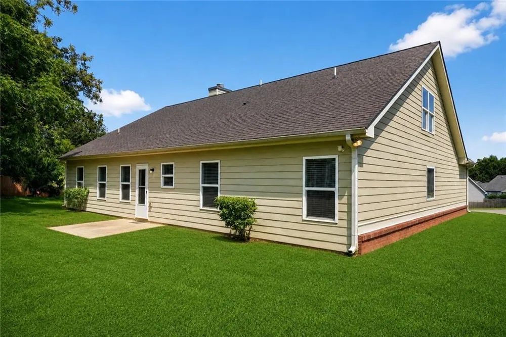 1219 Oak Springs Way Statham, GA 30666