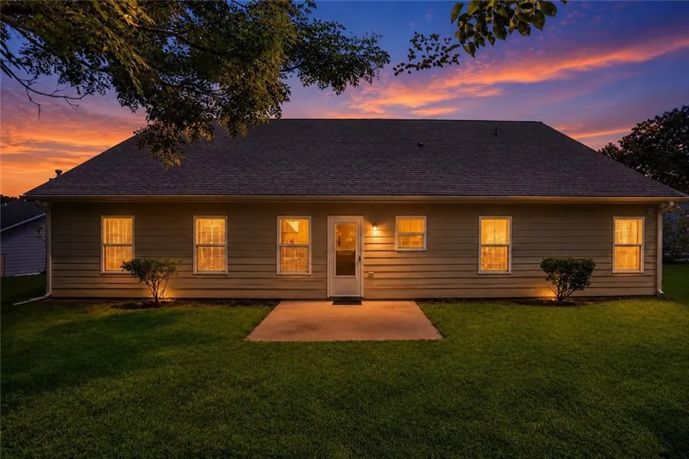 1219 Oak Springs Way Statham, GA 30666