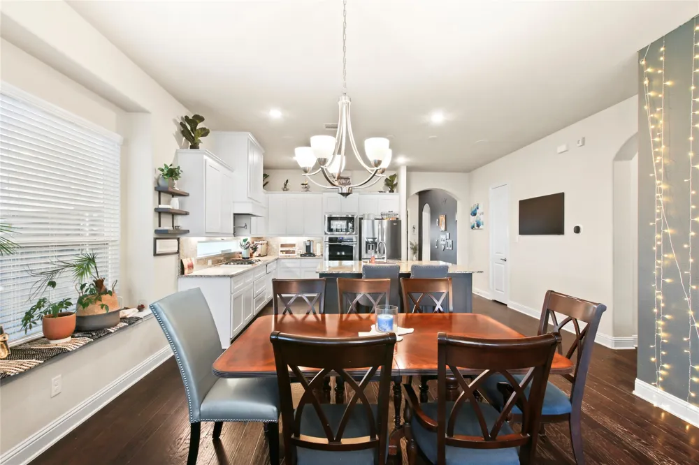 12505 Amesbury Way Farmers Branch, TX 75234