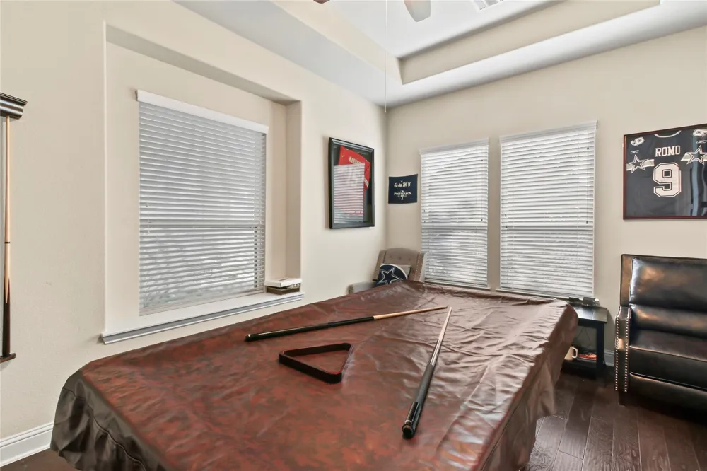 12505 Amesbury Way Farmers Branch, TX 75234