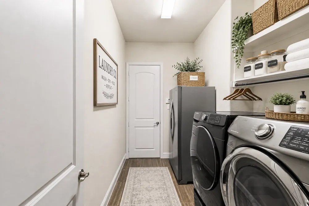 12505 Amesbury Way Farmers Branch, TX 75234