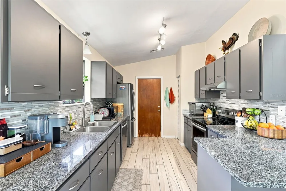 1141 SOUTHAMPTON DRIVE Port Orange, FL 32129