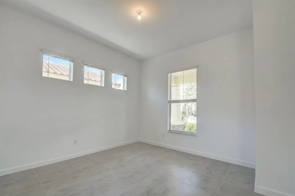1000 Sterling Pine Place Loxahatchee, FL 33470