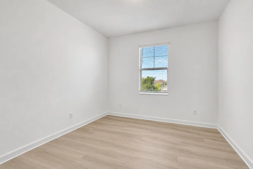 1000 Sterling Pine Place Loxahatchee, FL 33470