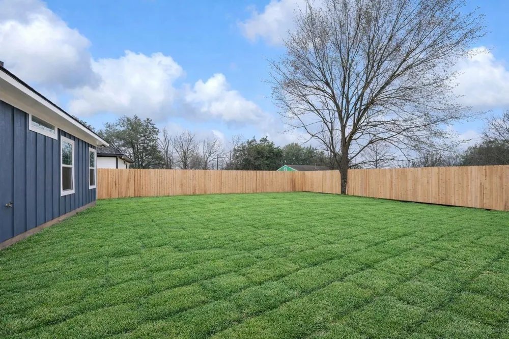 205 Lock Lane Bryan, TX 77803