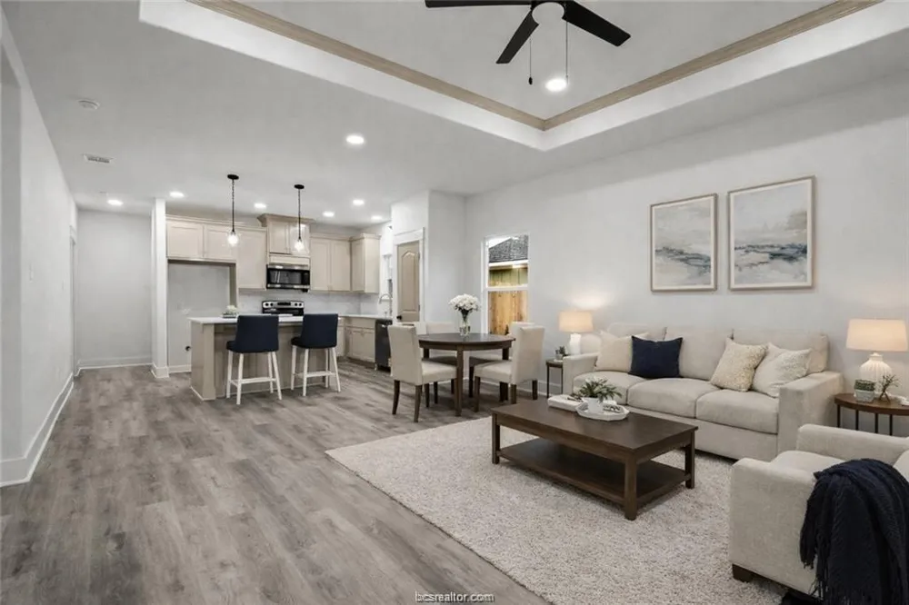205 Lock Lane Bryan, TX 77803