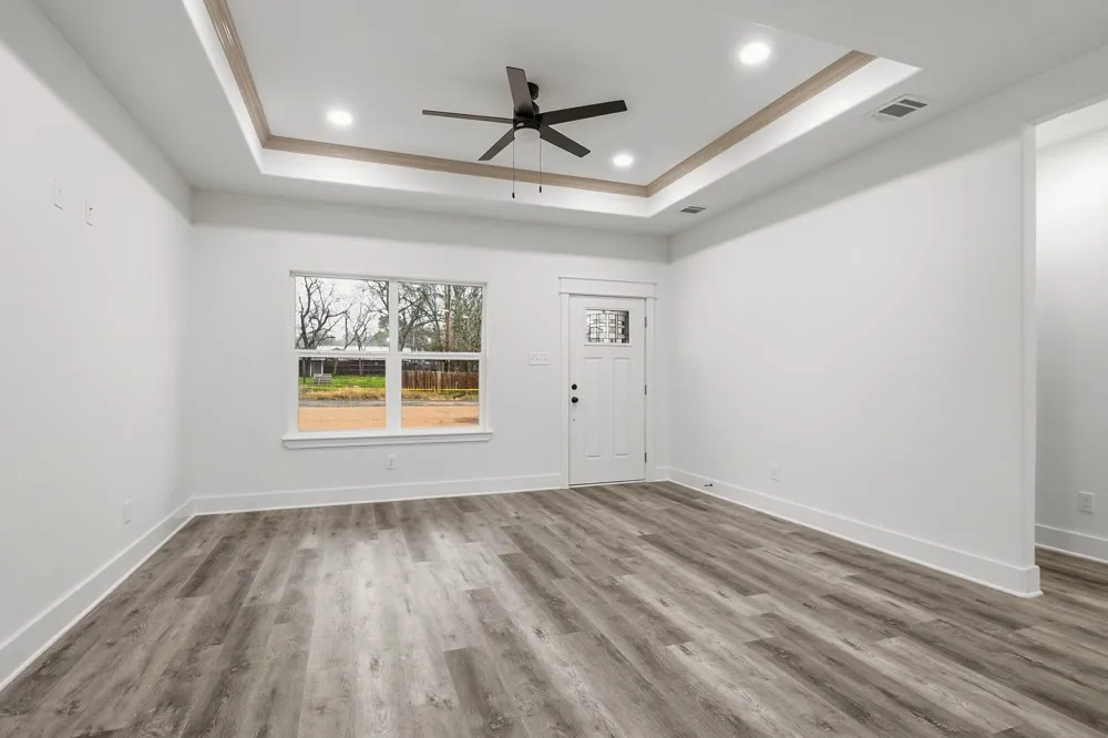 205 Lock Lane Bryan, TX 77803