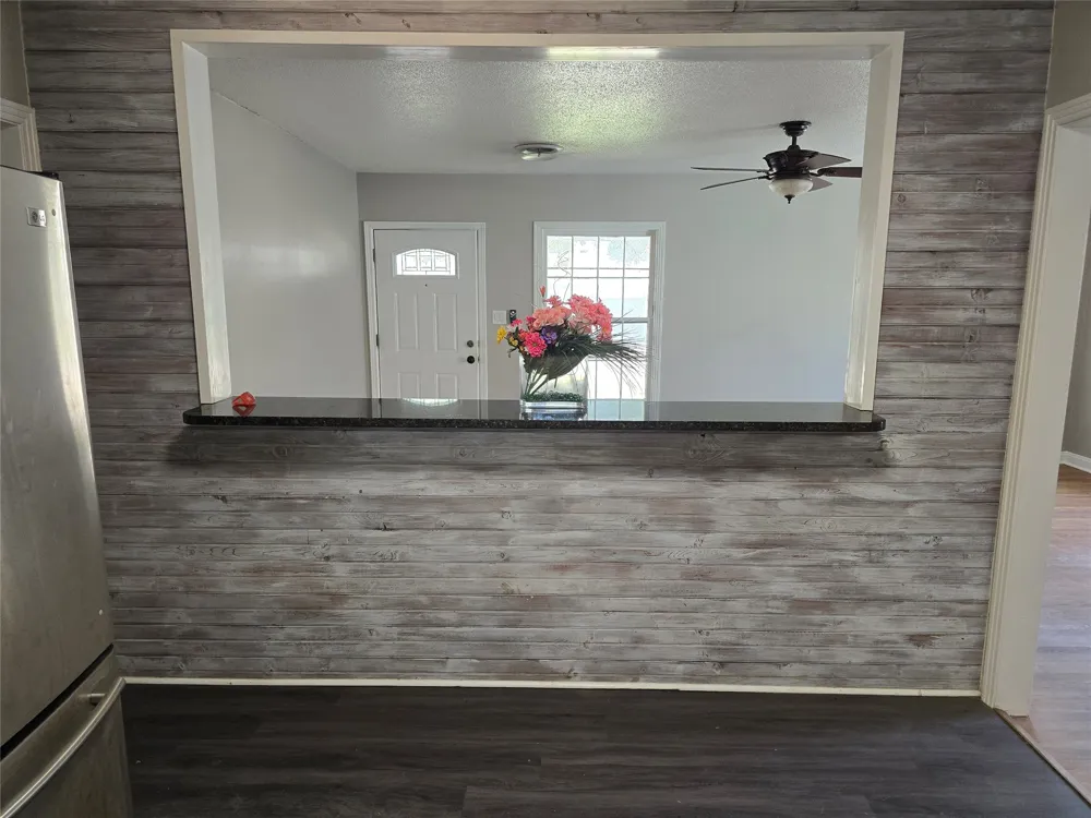 Address Not Shown Thorndale, TX 76577