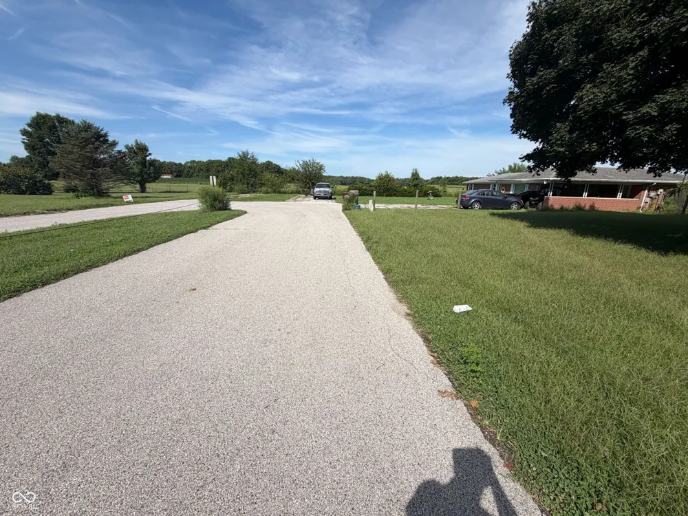 2584 E Phylbeck Avenue Terre Haute, IN 47805