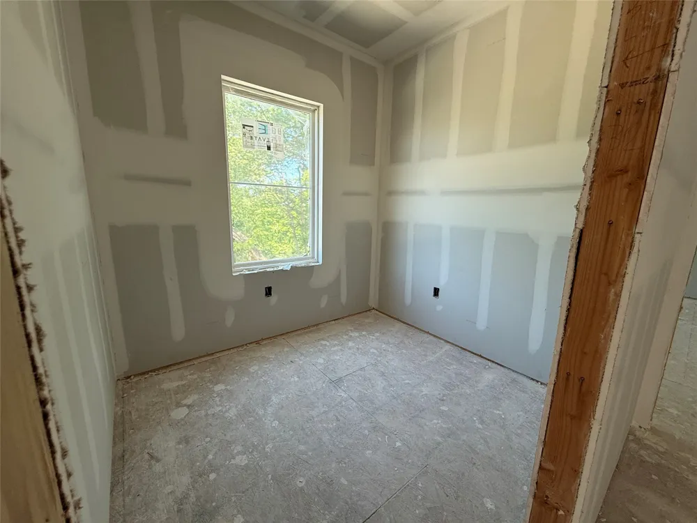 2304 Bonnie View Road Dallas, TX 75216