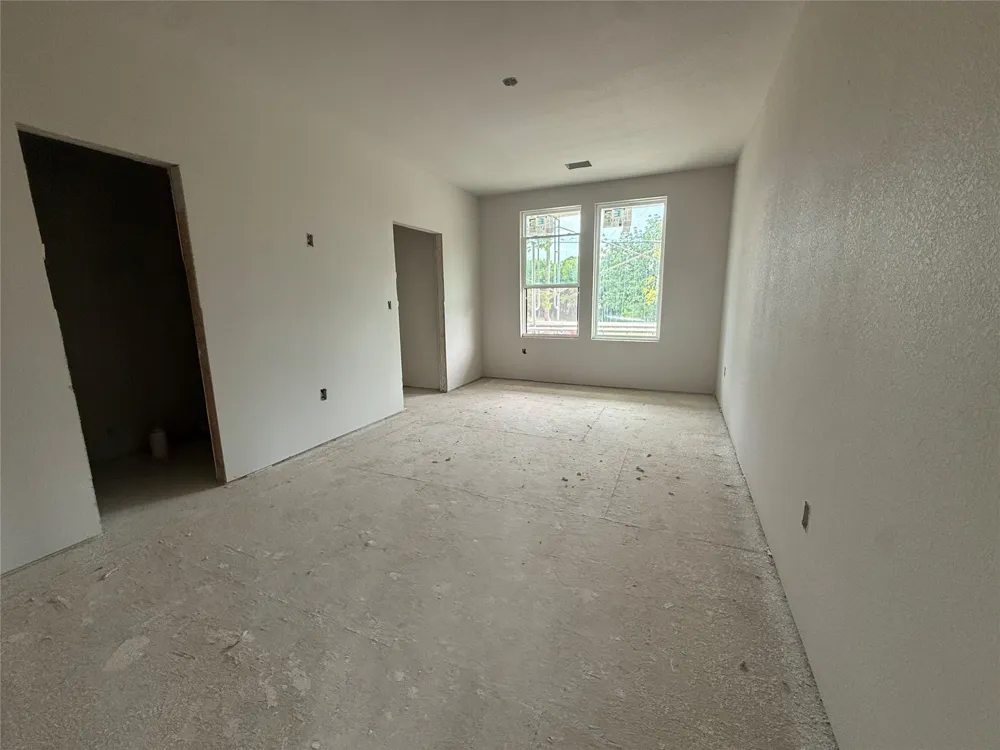 2304 Bonnie View Road Dallas, TX 75216