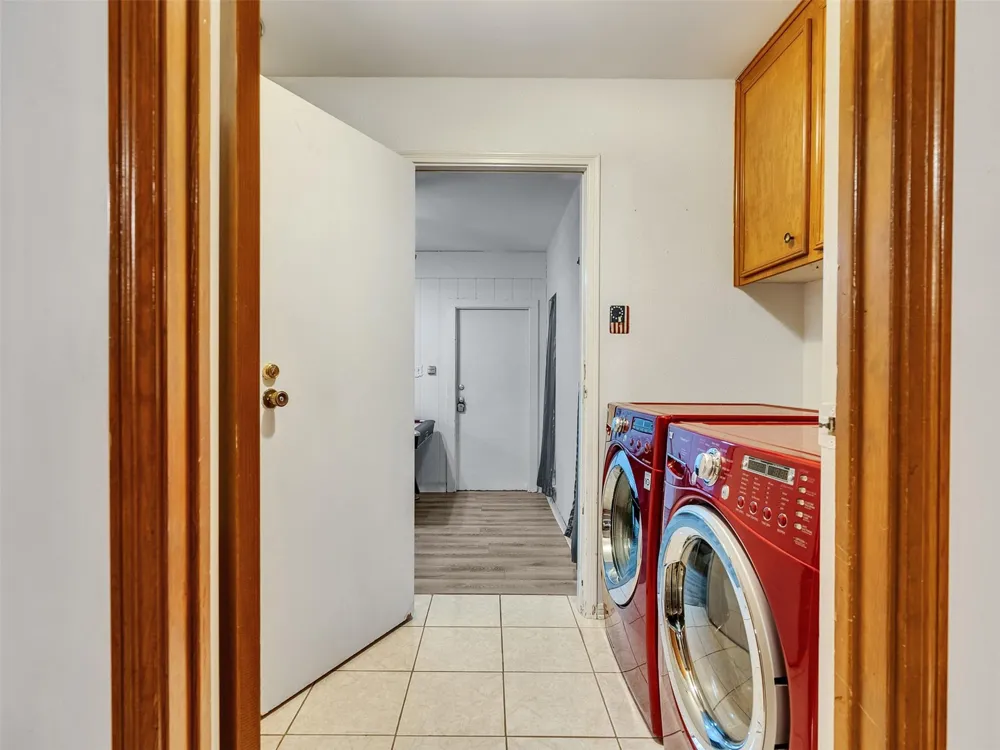 4002 Thistledown Drive Pasadena, TX 77504