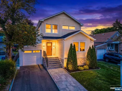 16 Norman Avenue