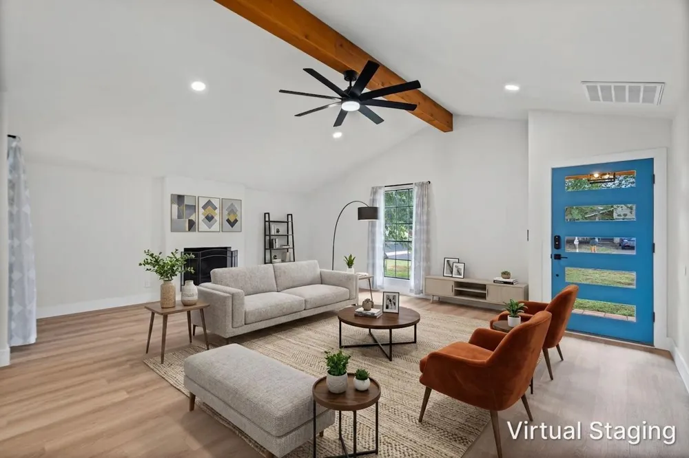 2400 Broken Oak Drive Austin, TX 78745