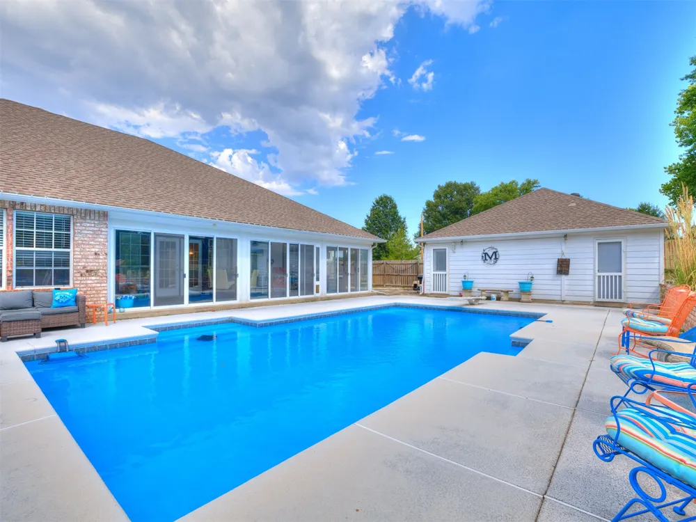 17533 S 321st EastAvenue Coweta, OK 74429