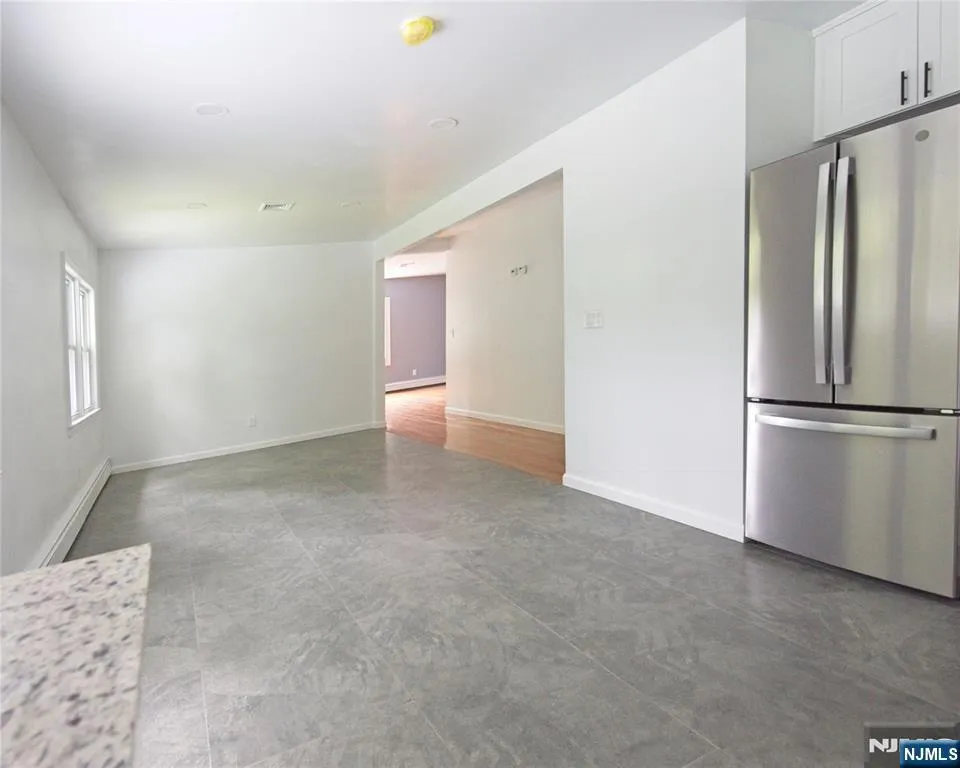 4 Rainbow Trail Vernon, NJ 07422