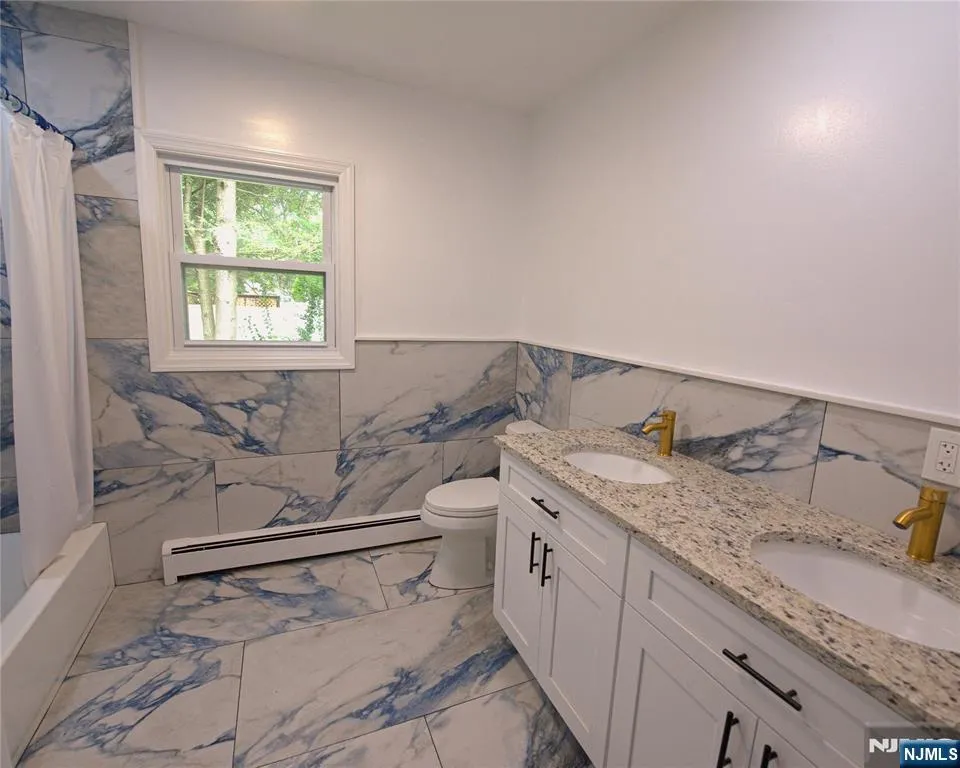 4 Rainbow Trail Vernon, NJ 07422