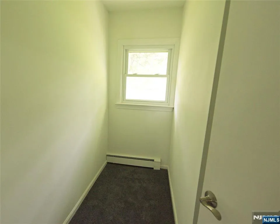 4 Rainbow Trail Vernon, NJ 07422