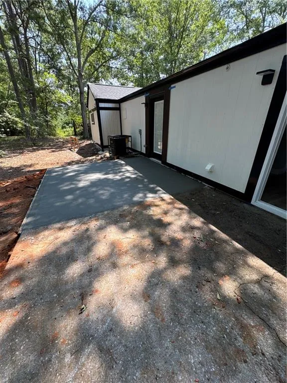 5770 Ivywood Drive Lithonia, GA 30038