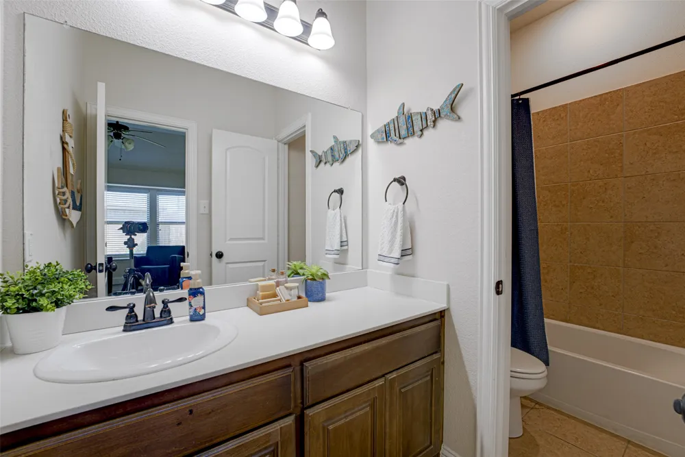 924 Mcgehee Court Fate, TX 75087