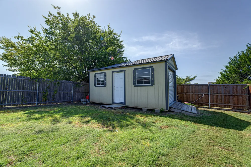 924 Mcgehee Court Fate, TX 75087