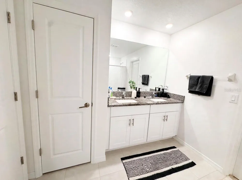 6470 BACK FORTY LOOP Zephyrhills, FL 33541
