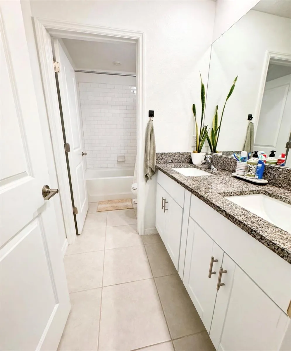 6470 BACK FORTY LOOP Zephyrhills, FL 33541