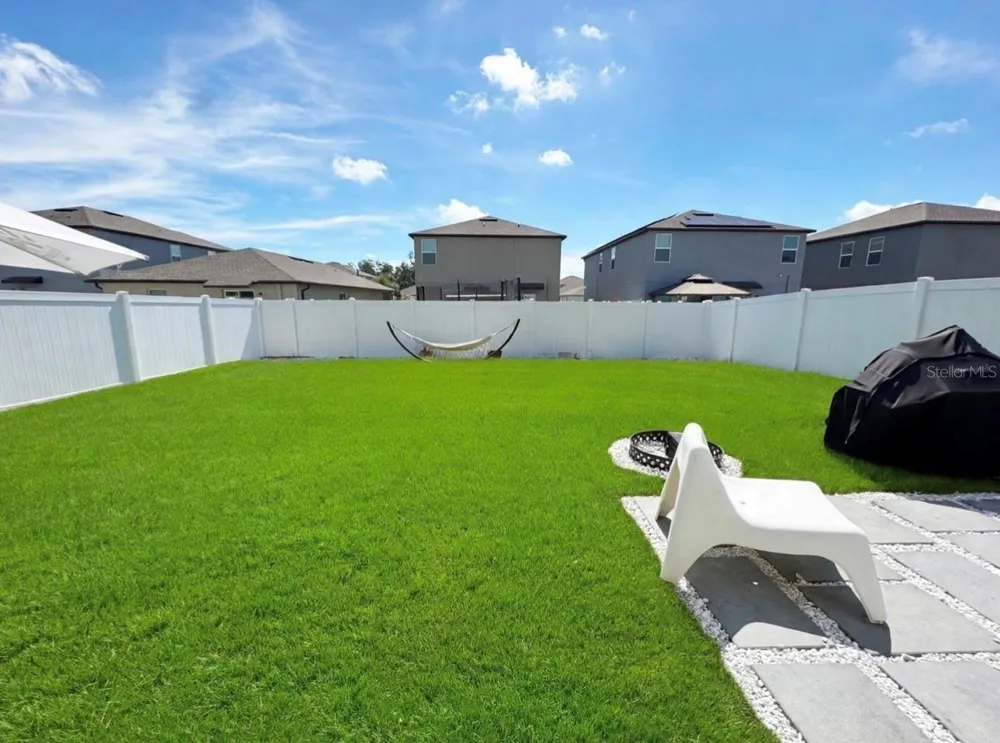 6470 BACK FORTY LOOP Zephyrhills, FL 33541