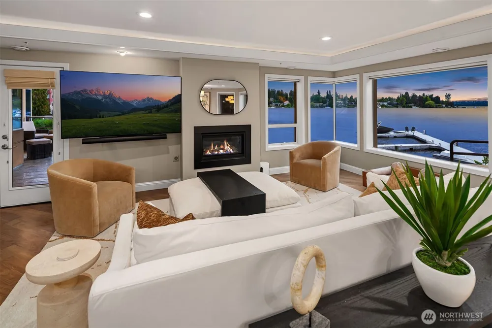 4511 Lake Washington Blvd. NE #2 Kirkland, WA 98033