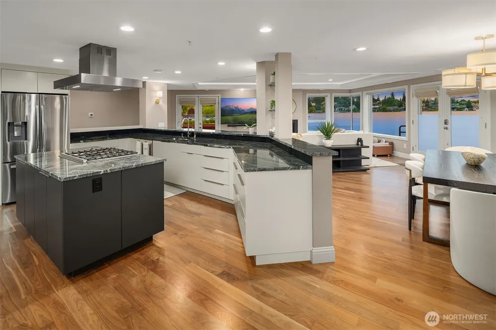 4511 Lake Washington Blvd. NE #2 Kirkland, WA 98033