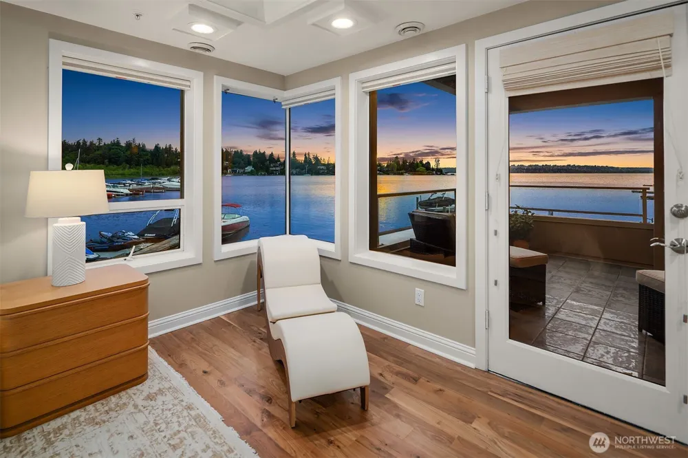 4511 Lake Washington Blvd. NE #2 Kirkland, WA 98033
