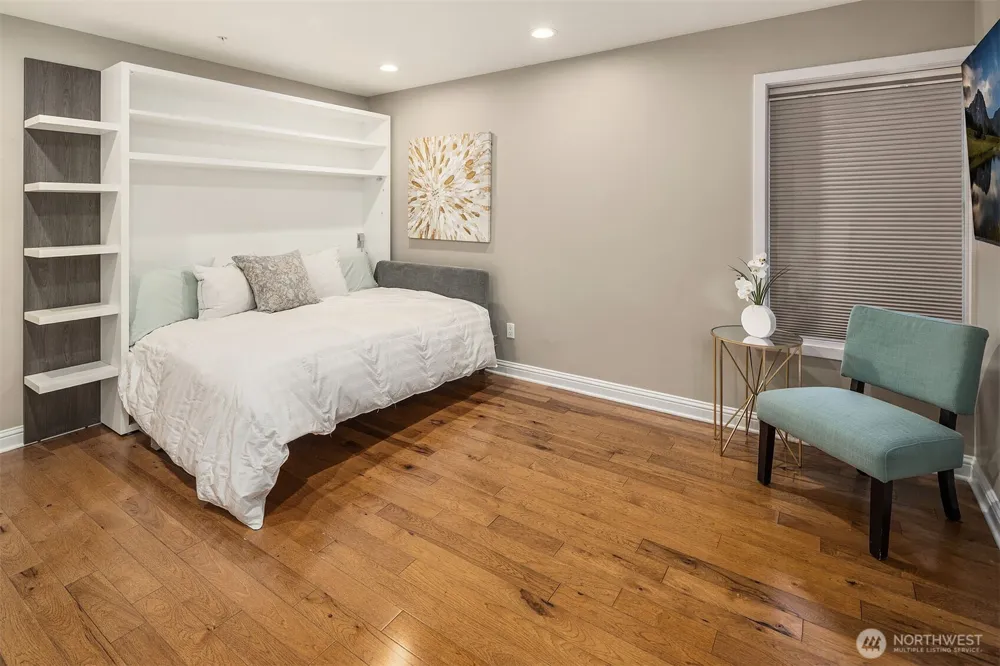 4511 Lake Washington Blvd. NE #2 Kirkland, WA 98033