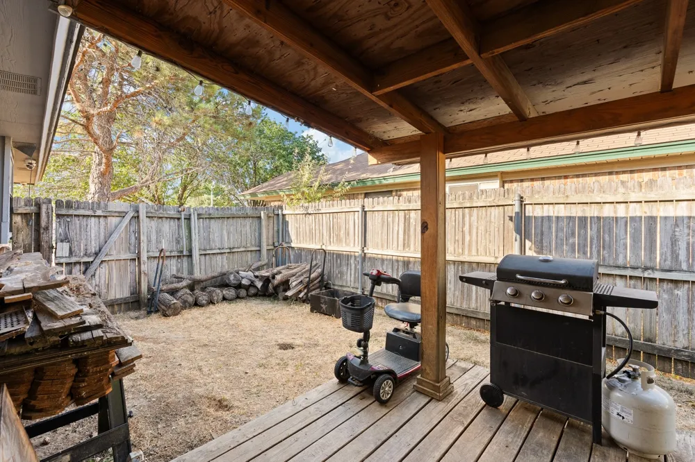1060 Parkhill Avenue Saginaw, TX 76179