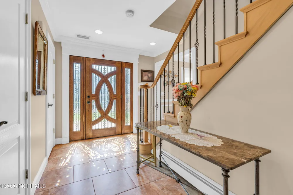 101 Oxford Lane Aberdeen, NJ 07747
