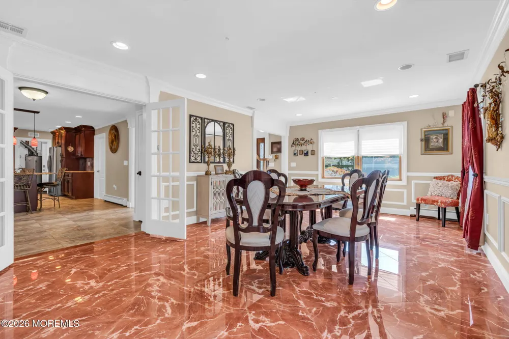 101 Oxford Lane Aberdeen, NJ 07747